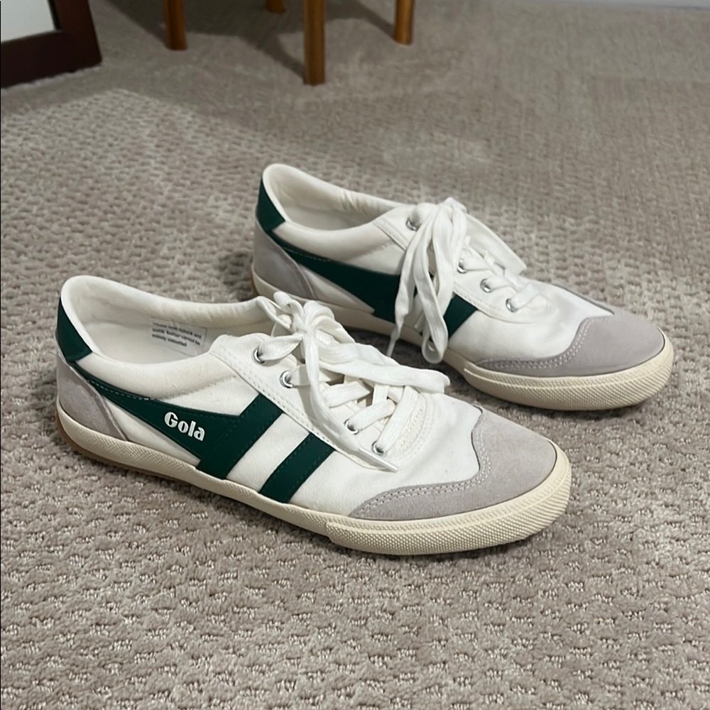 Gola Badminton Green and White Sneaker
